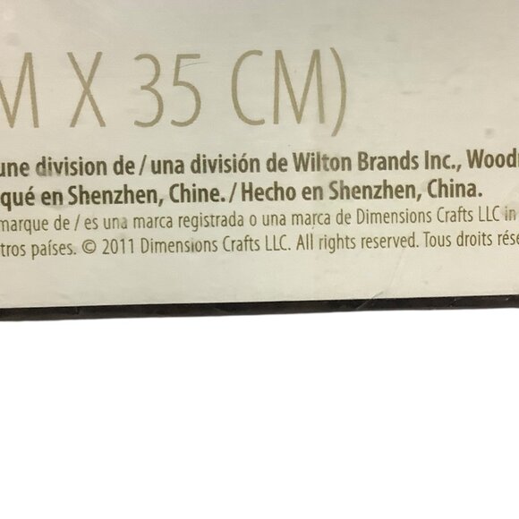 Dimensions Wintry Wolf Cross Stitch Kit 3228 9"x14" Kathy Goff Design NEW NWT - Picture 5 of 6